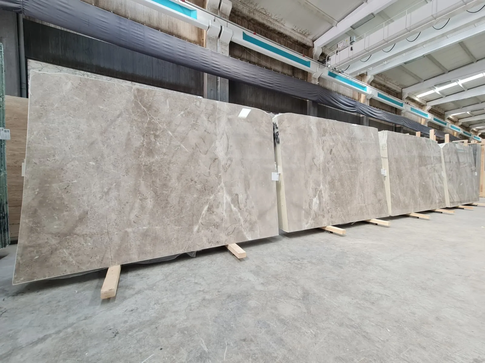 B892 - 2 CM Karaman Grey Polished