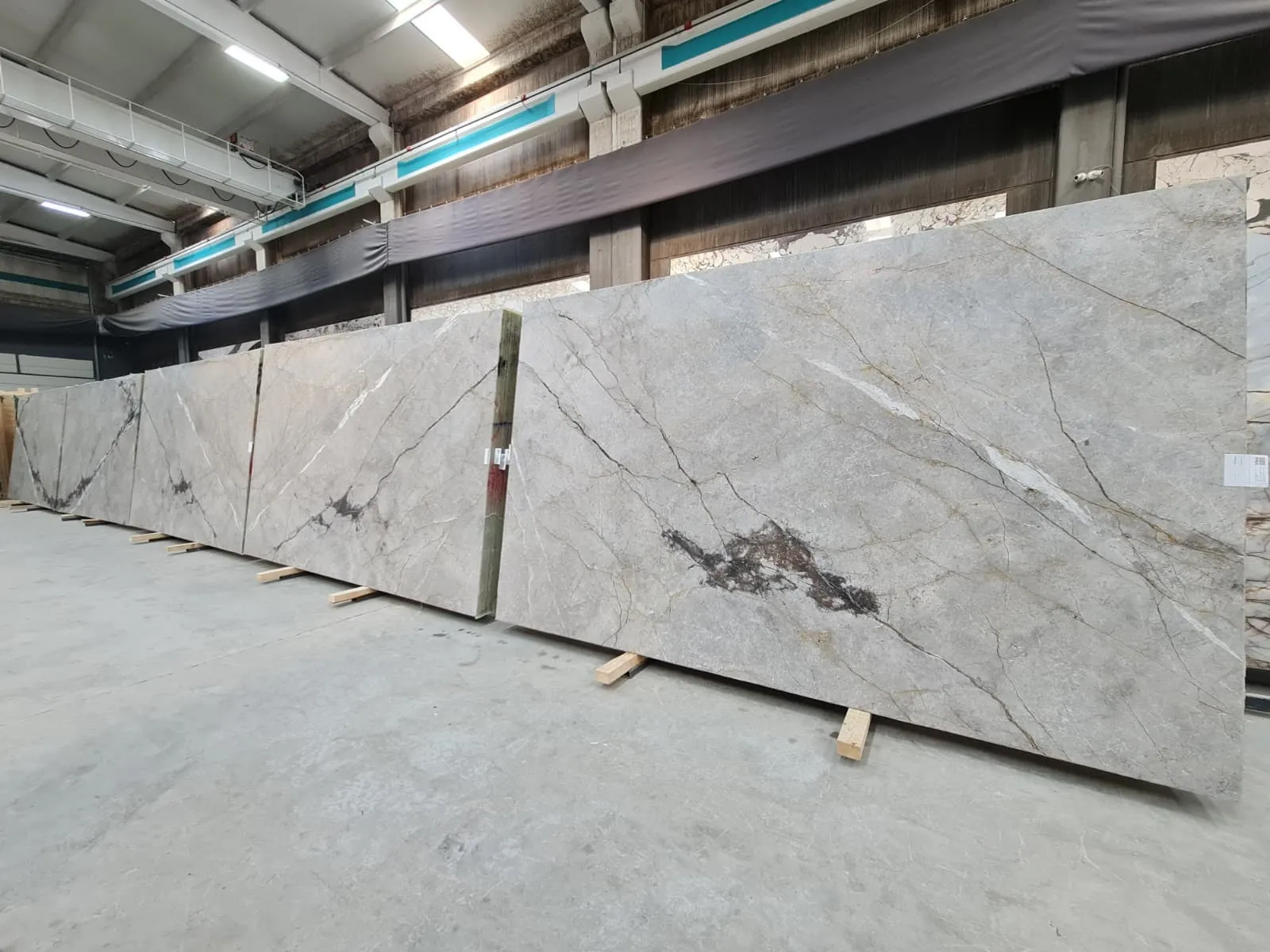 B4504 - 2 CM Silver Root Honed