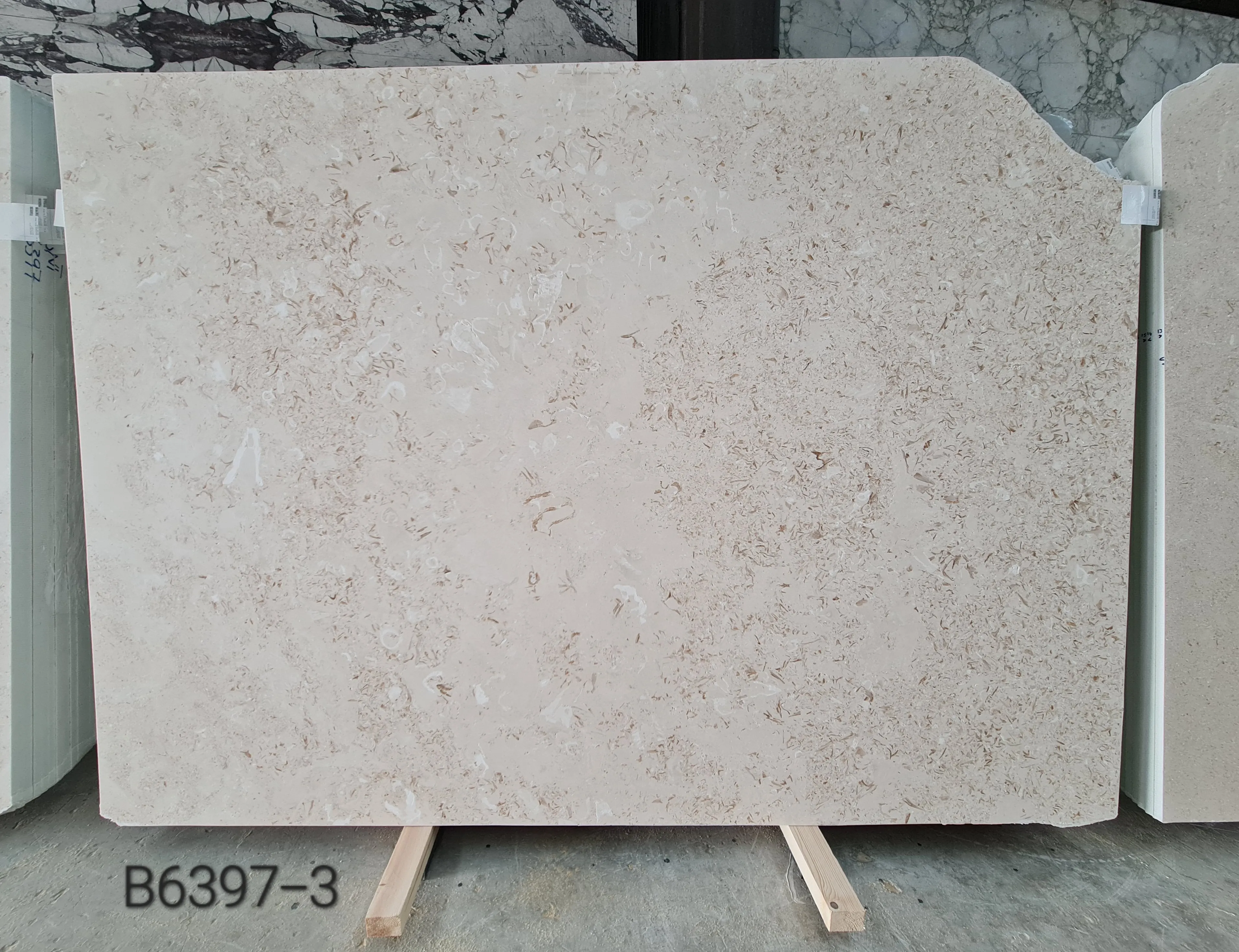 B6397 - 2 CM Myra Honed