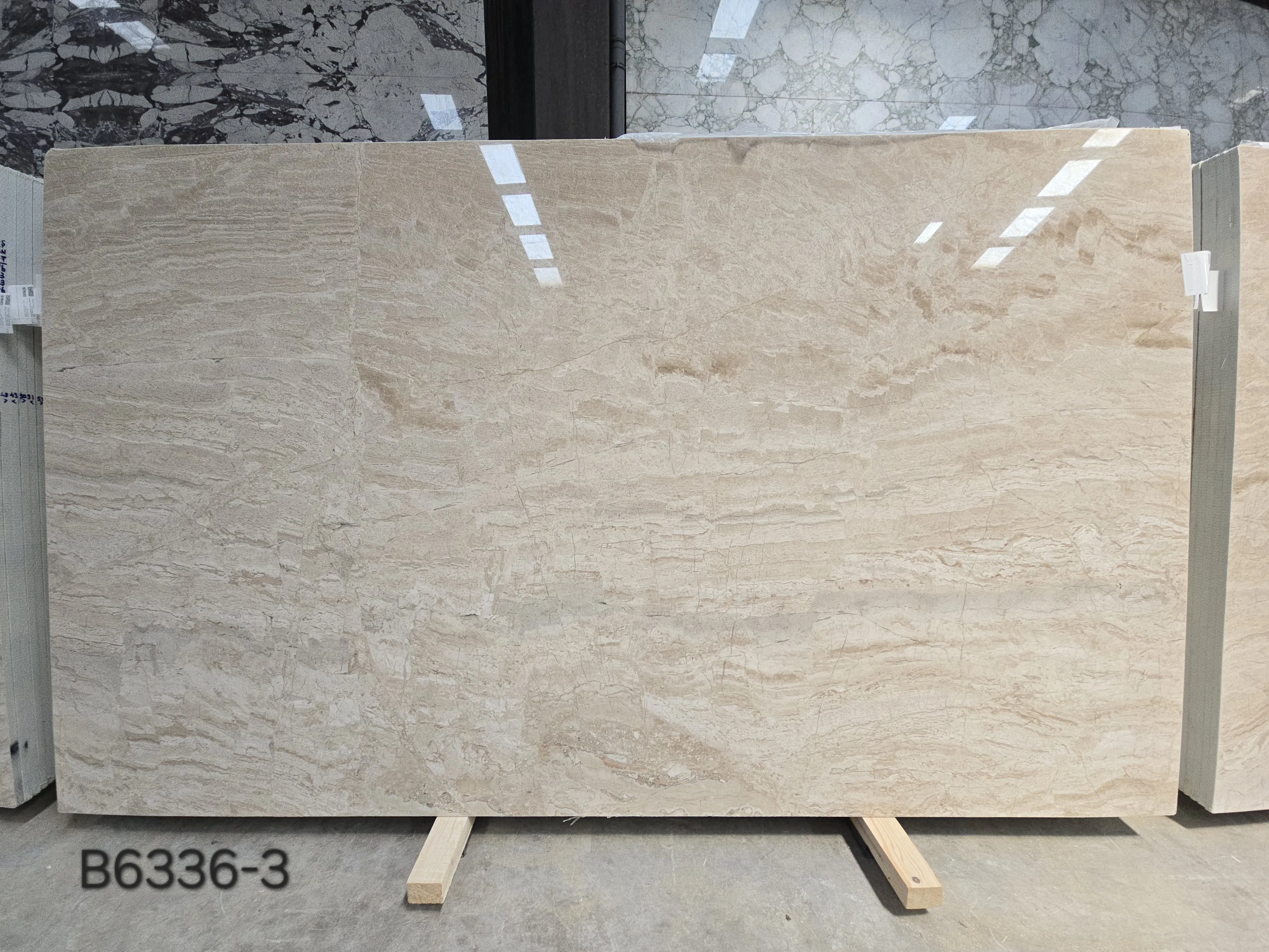 B6336 - 2 CM Diana Royal Polished