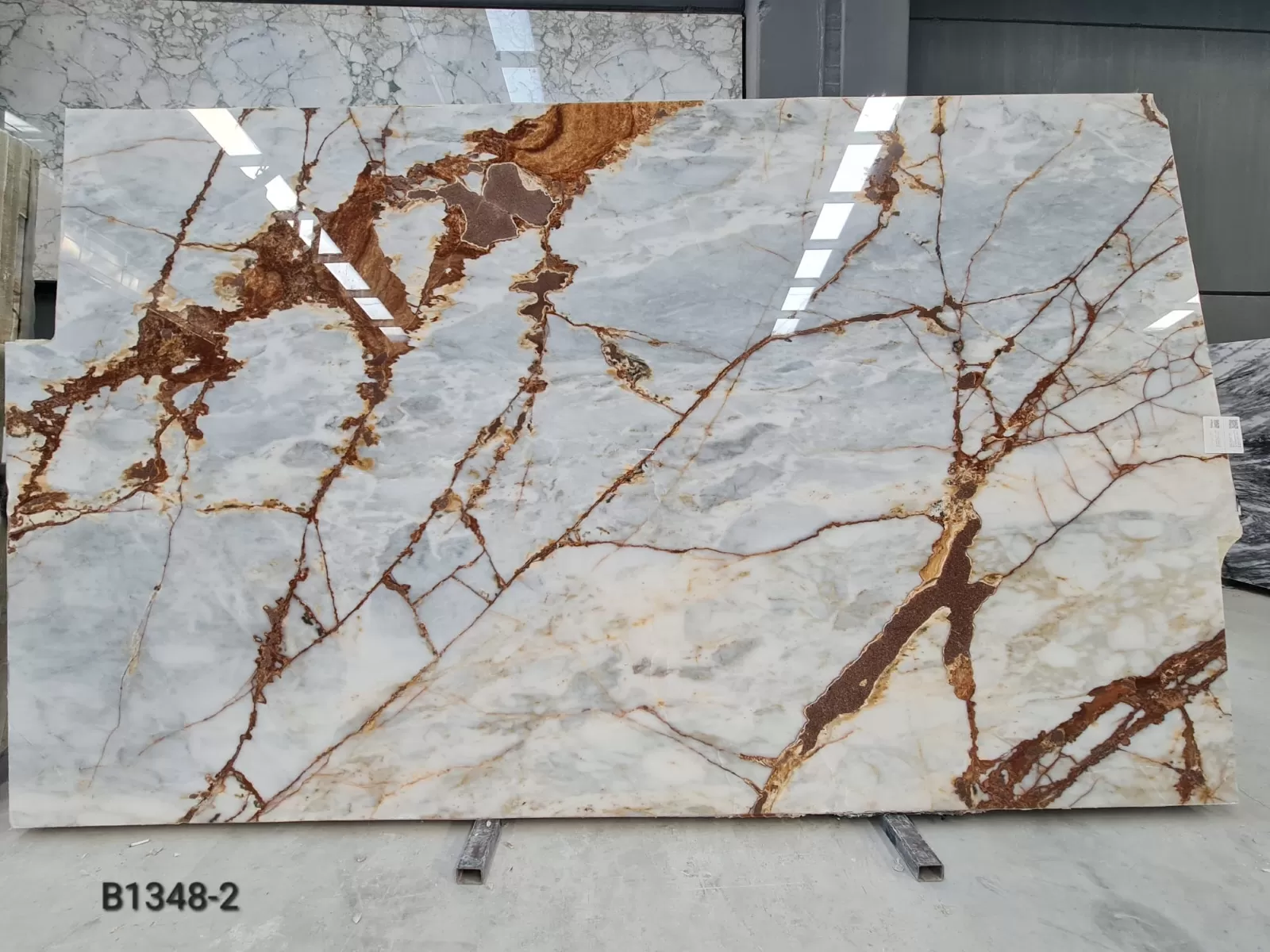 B1348 - 2 CM Deep River Polished