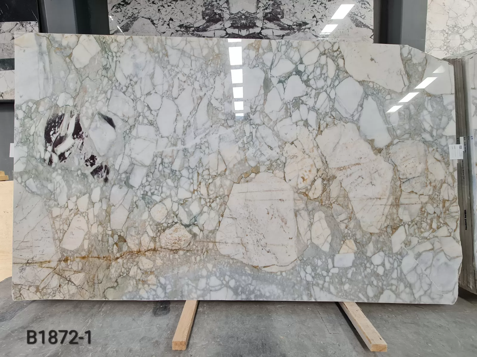 B1872 - 2CM CALACATTA GREEN POLISHED