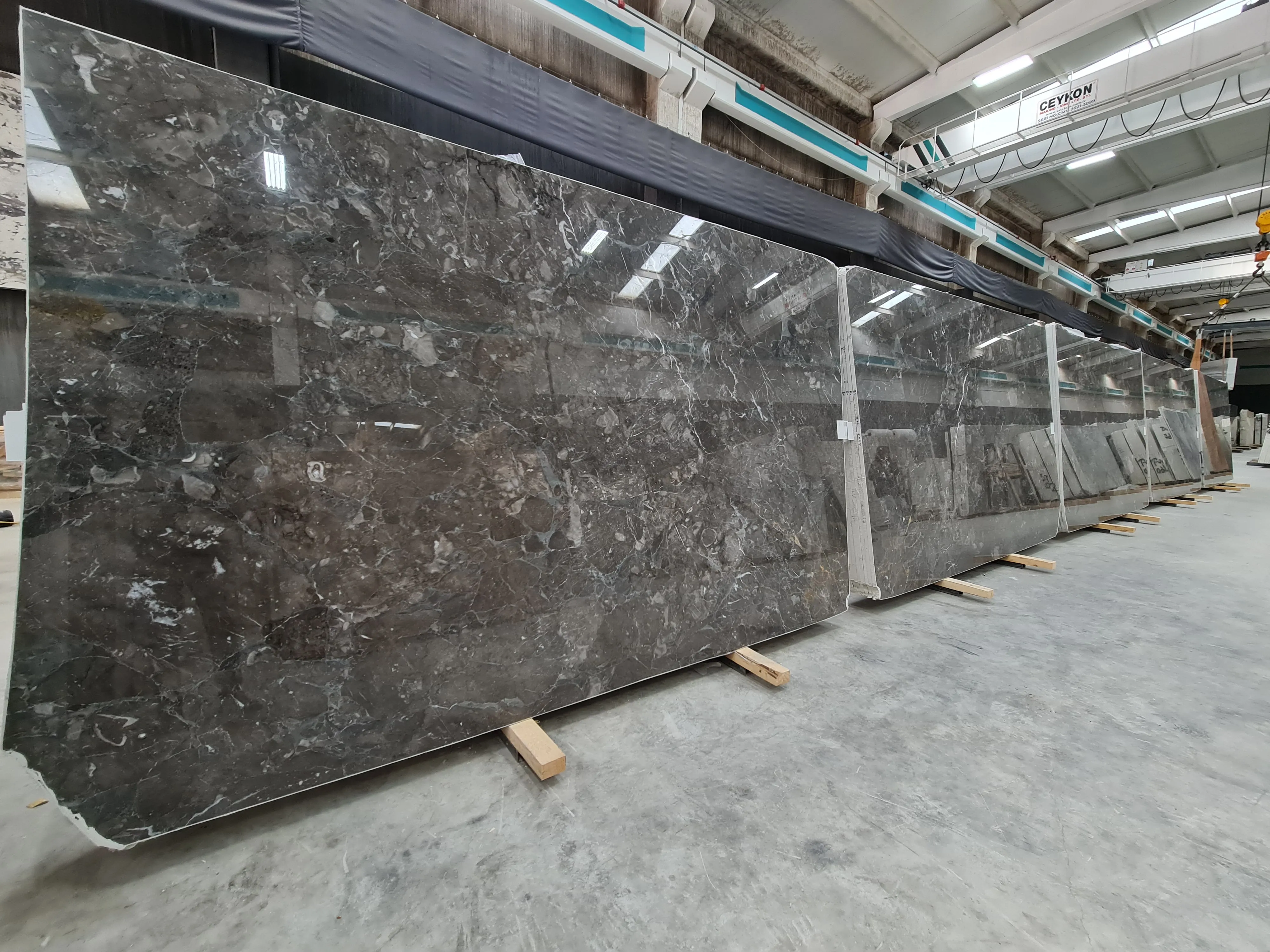 B2191 - 2 CM Prestige Brown Polished