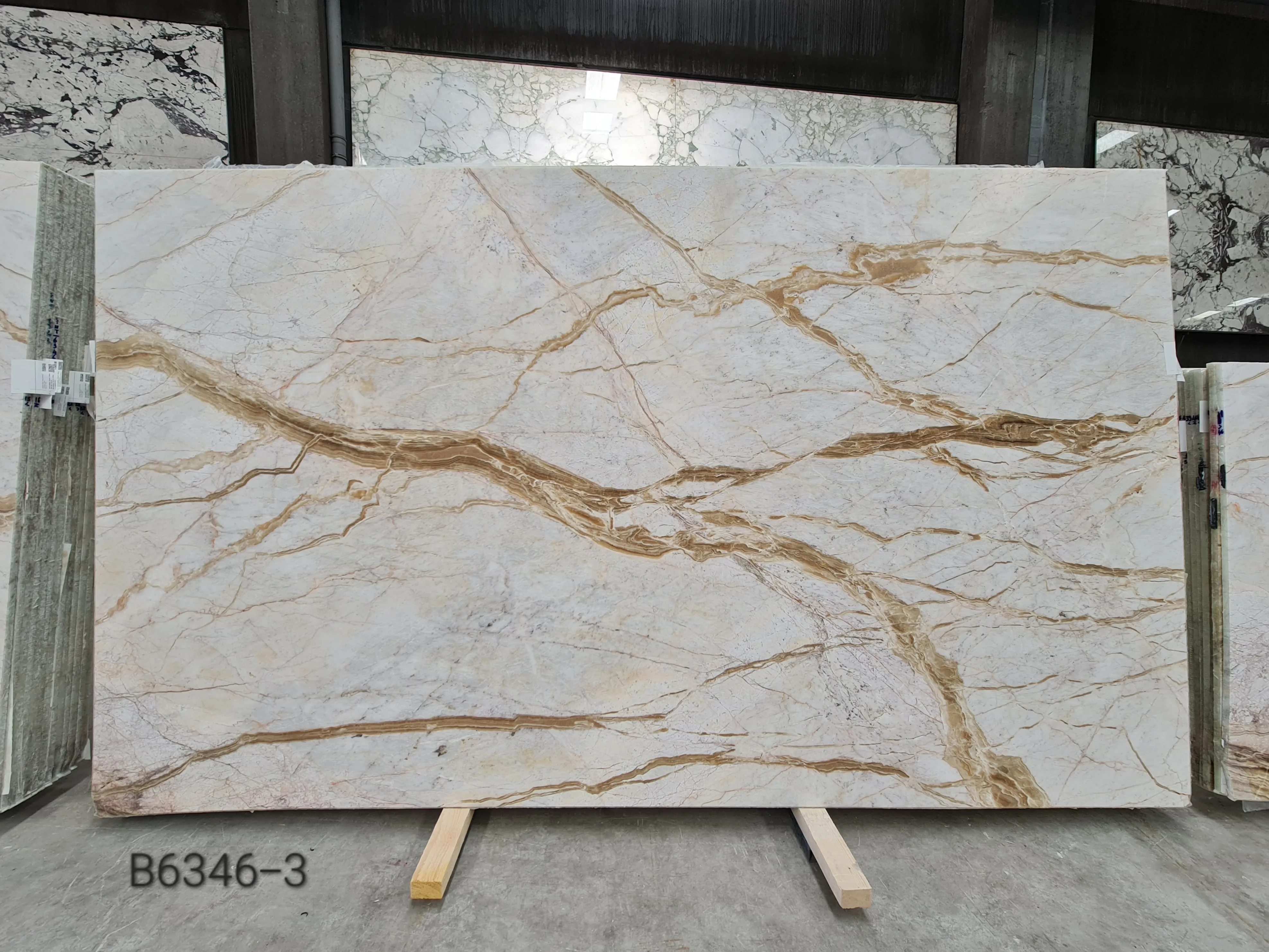B6346 - 2 CM Alba Dorata Honed