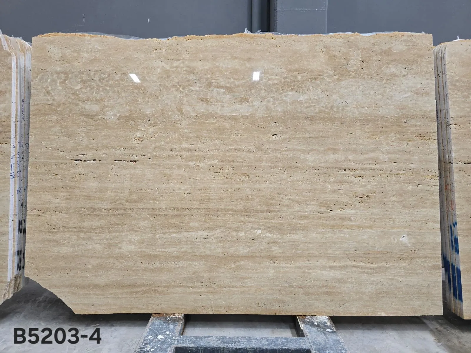 B5203 - 2 CM Veincut Travertine Unfilled Polished