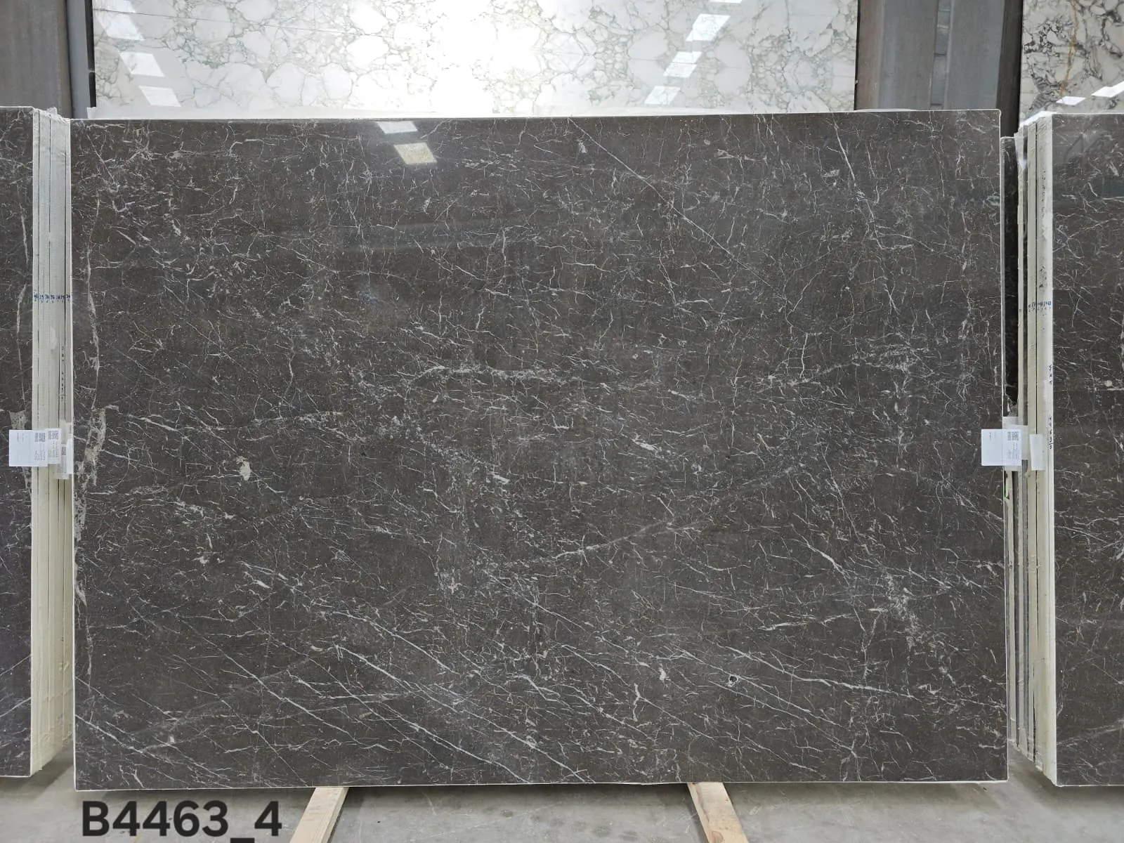 B4463 - 2 CM Irıs Grey Polished