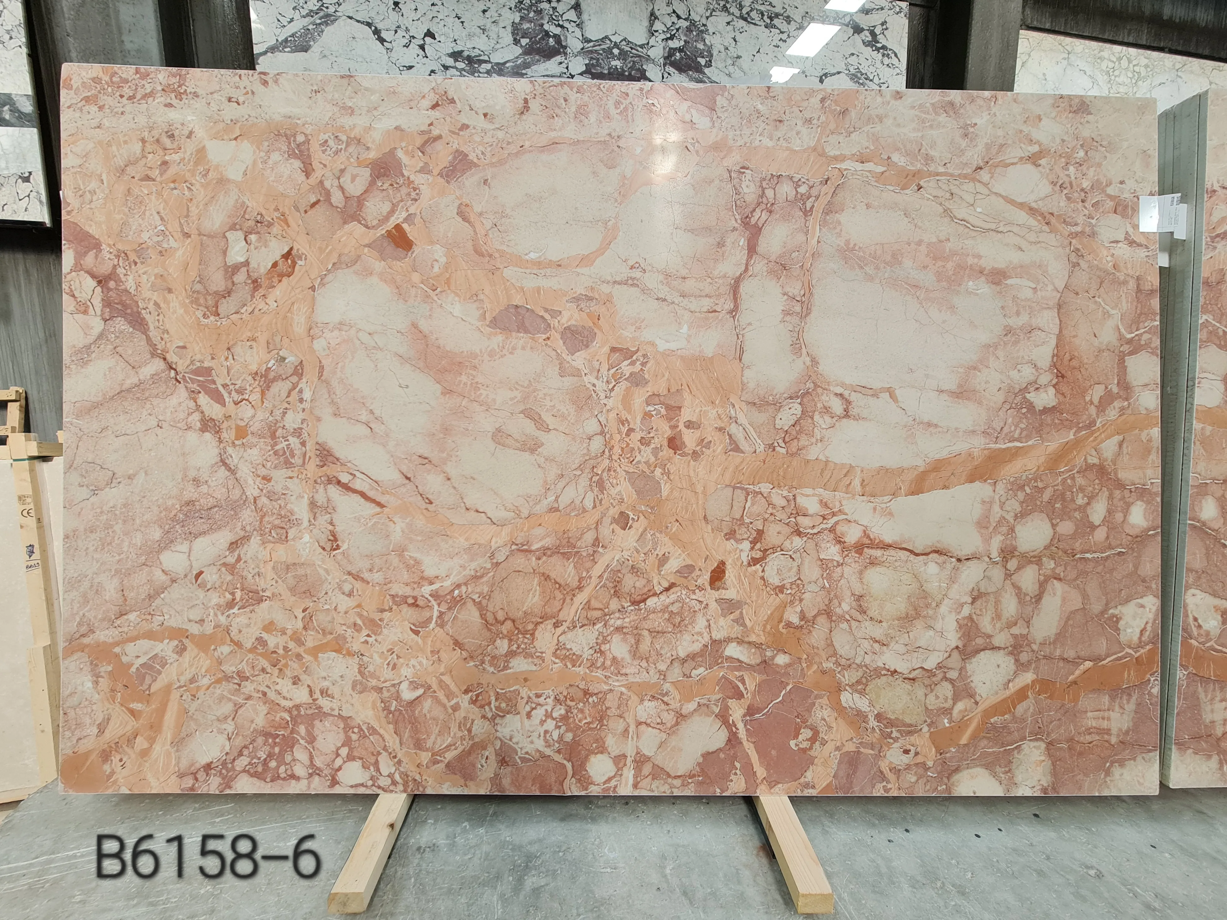 B6158 - 2 CM TERRACOTTA HONED