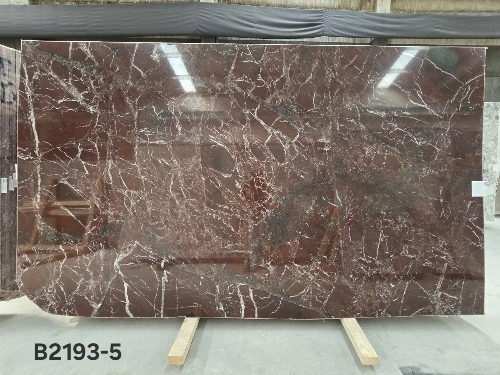 B2193 - 2 CM Rosso Levanto Polished
