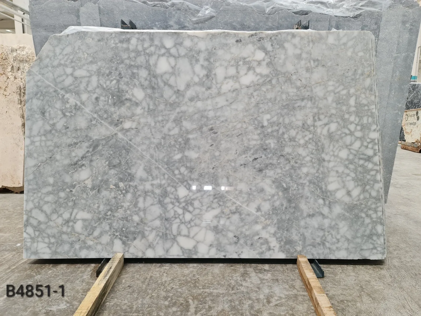 B4851 - 2 CM Grigio Venato Polished