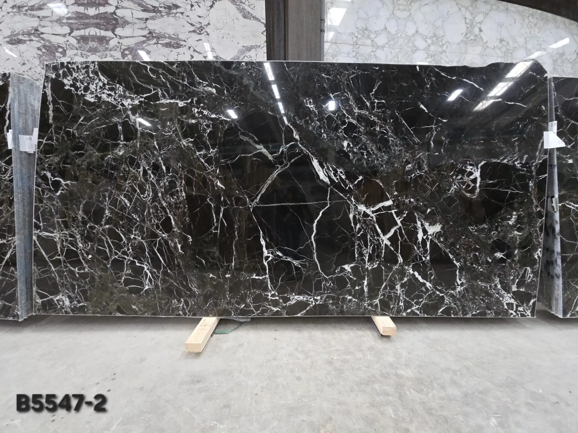 B5547 - 2 CM Verde Levanto Polished