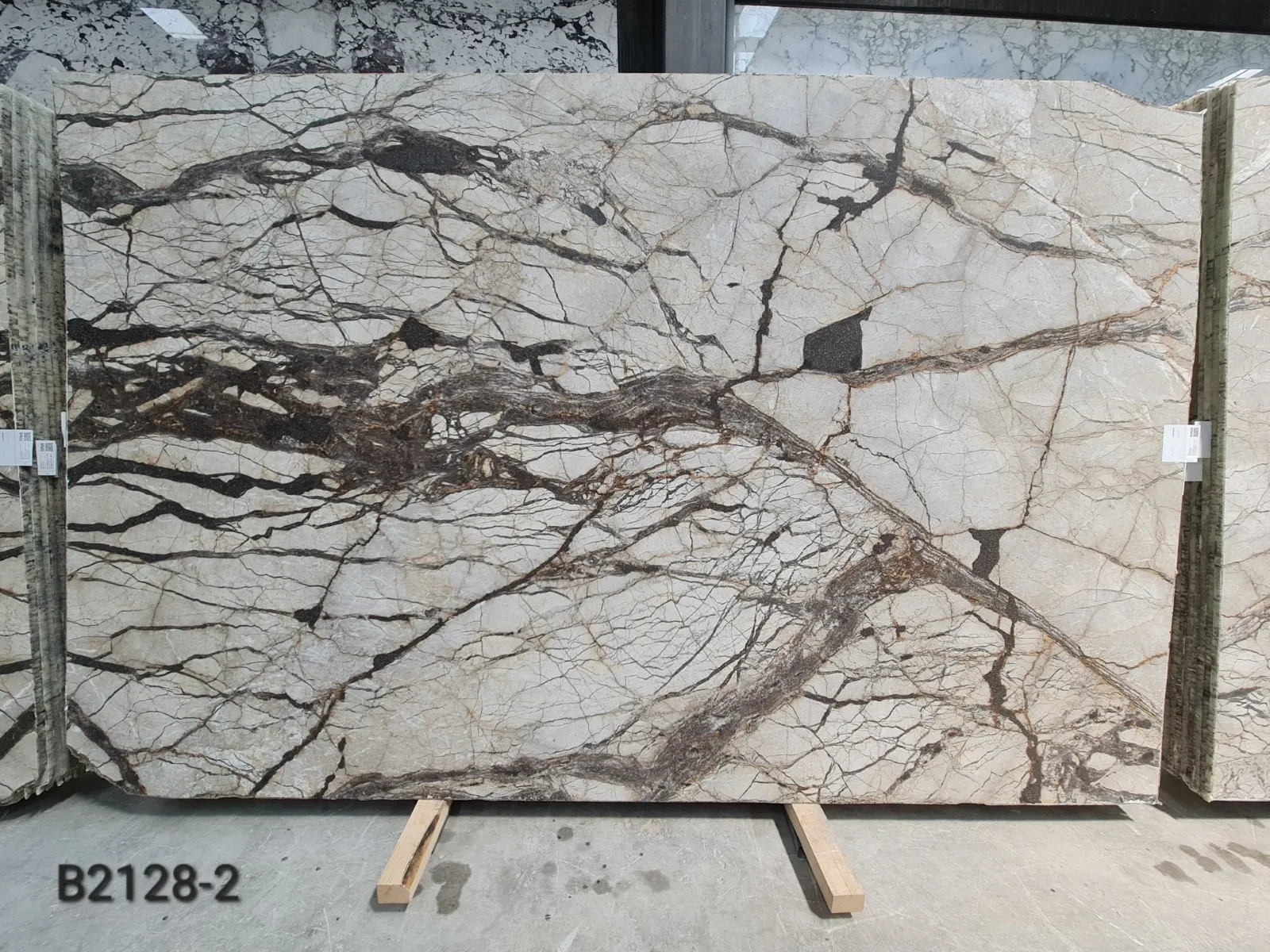 B2128 - Silver Roots Honed