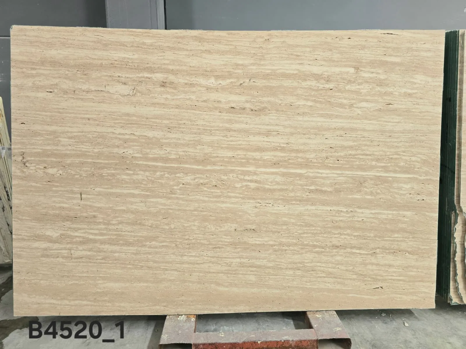 B4520 - 2 CM Veincut Travertine Unfilled Honed