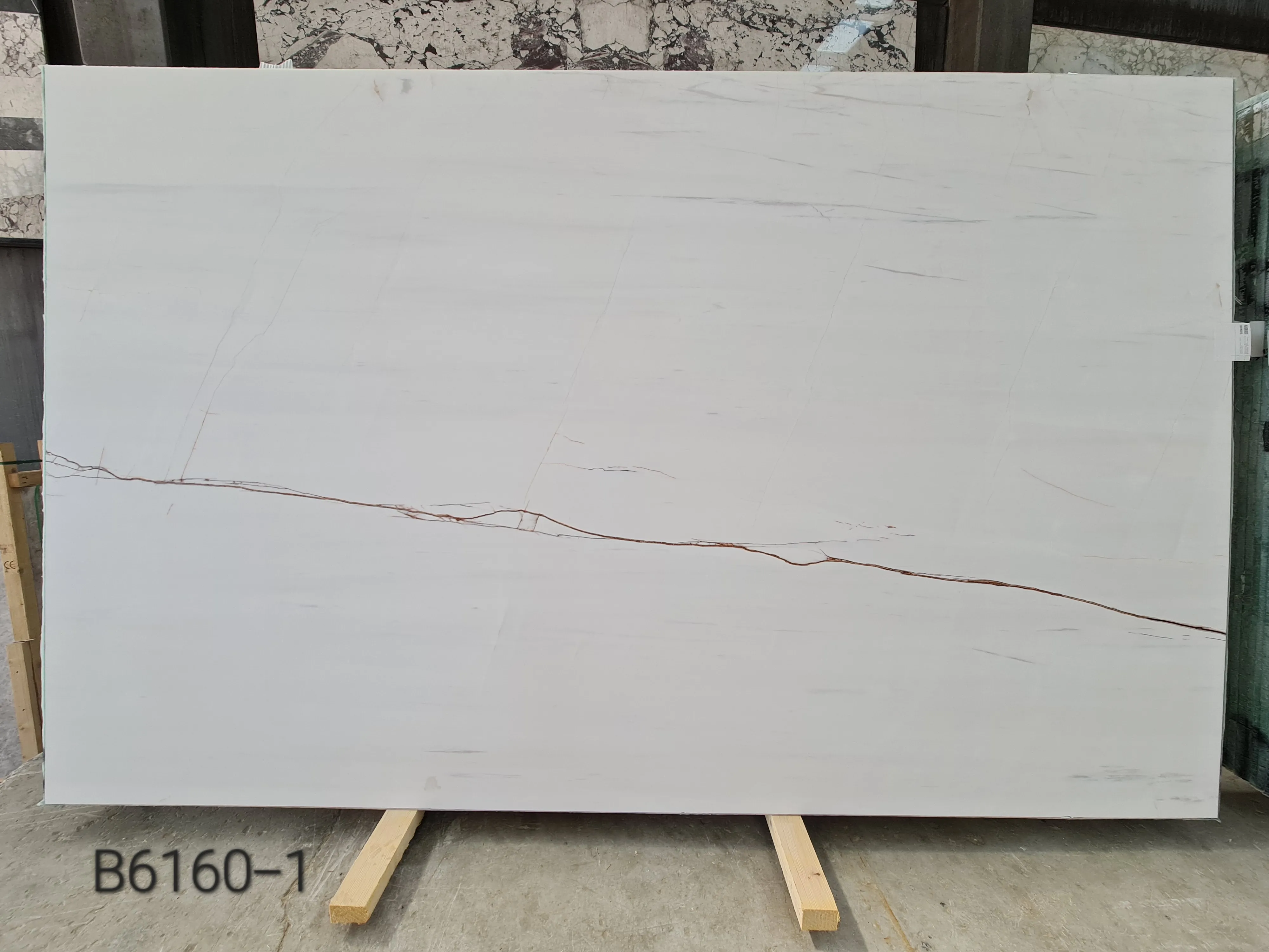 B6160 - 2 CM Rosso Venato Honed