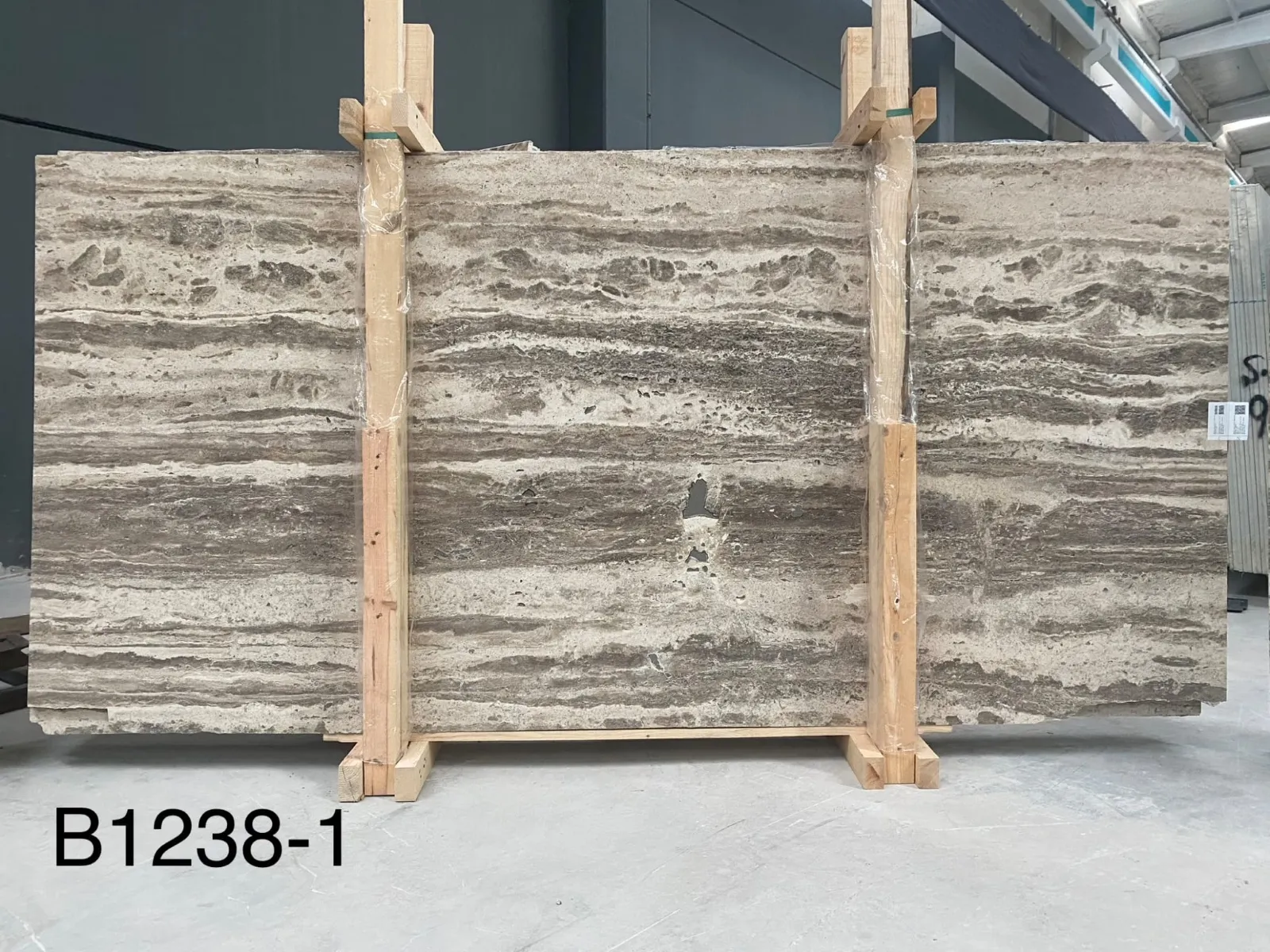 B1238 - 2 CM Silver Travertine Filled Polished