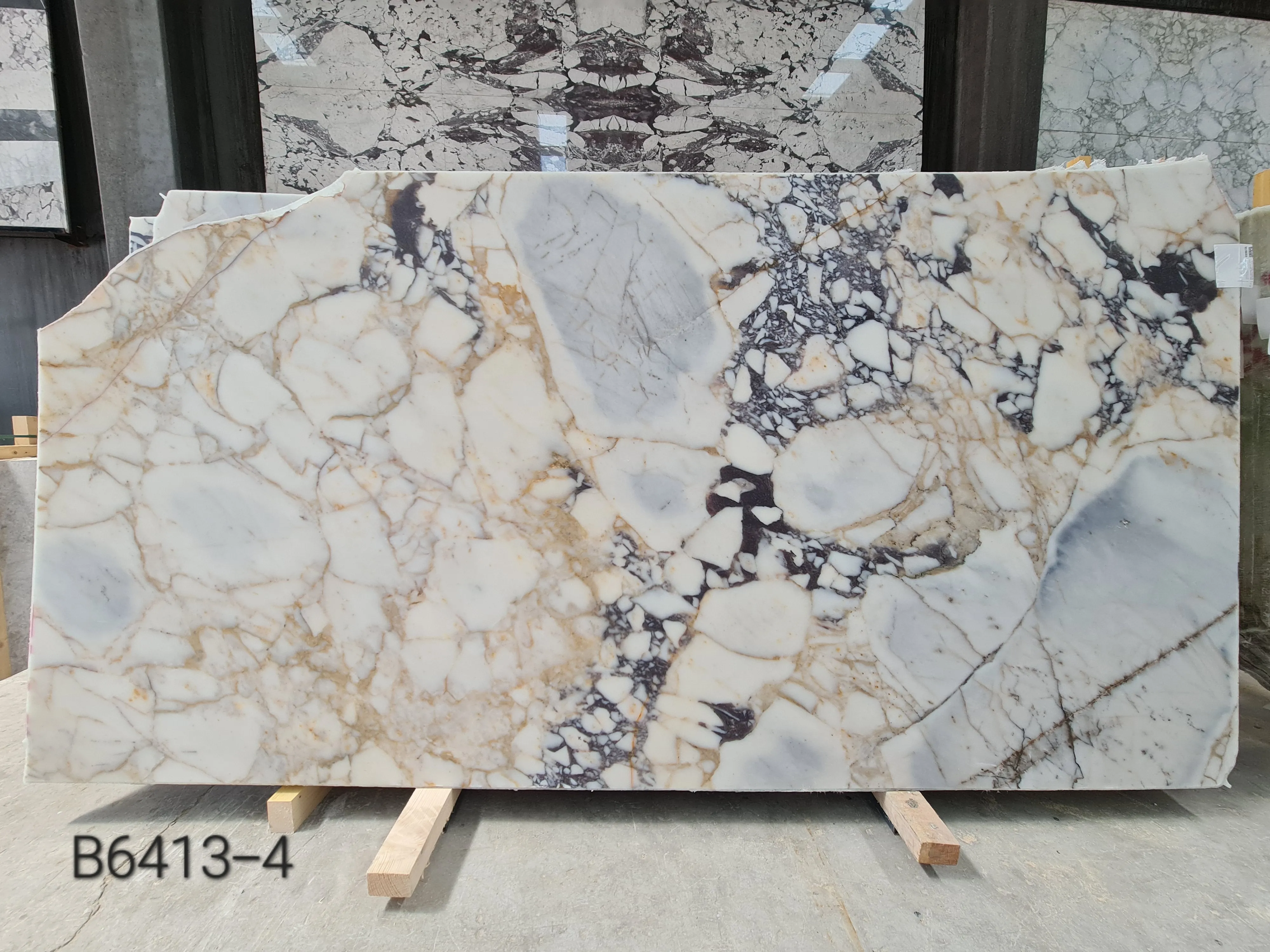 B6413 - 2 CM Afyon Violet Honed