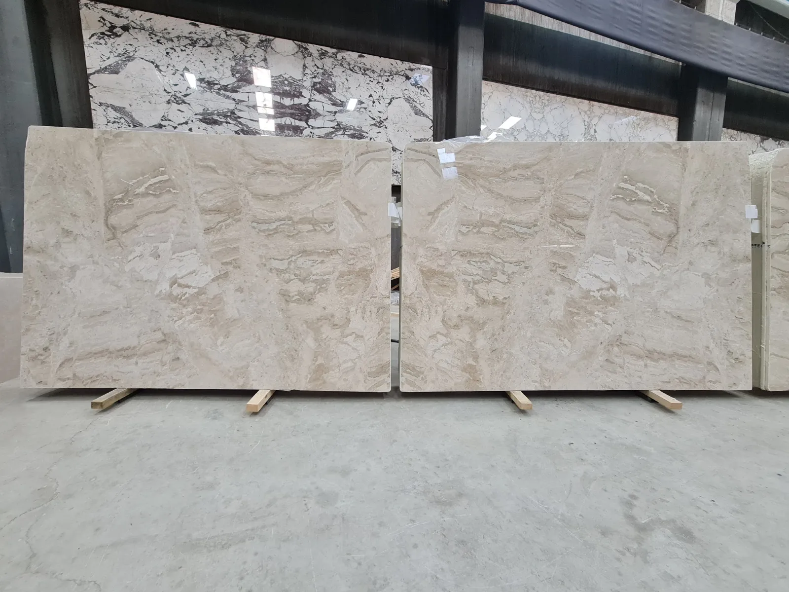 B5118 - 2 CM Diana Royal Polished