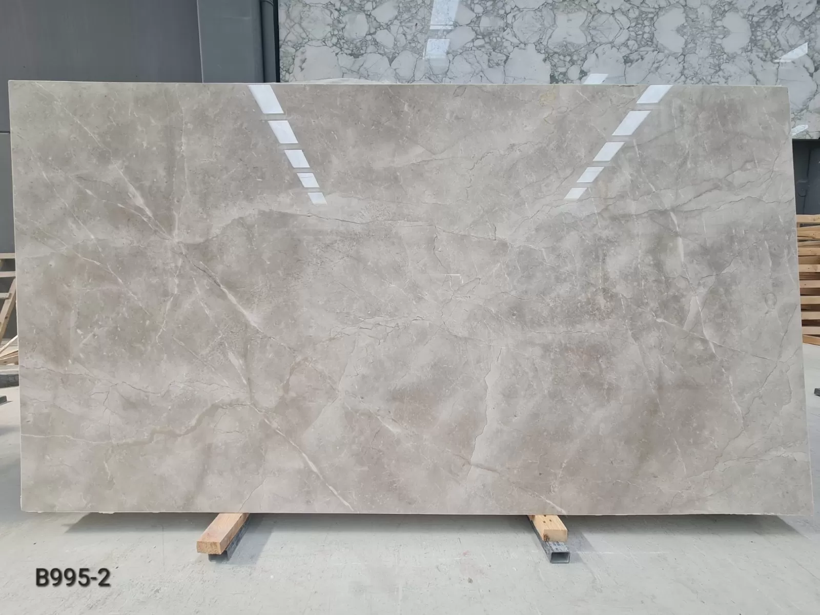 B995 - 2 CM Karaman Grey Polished
