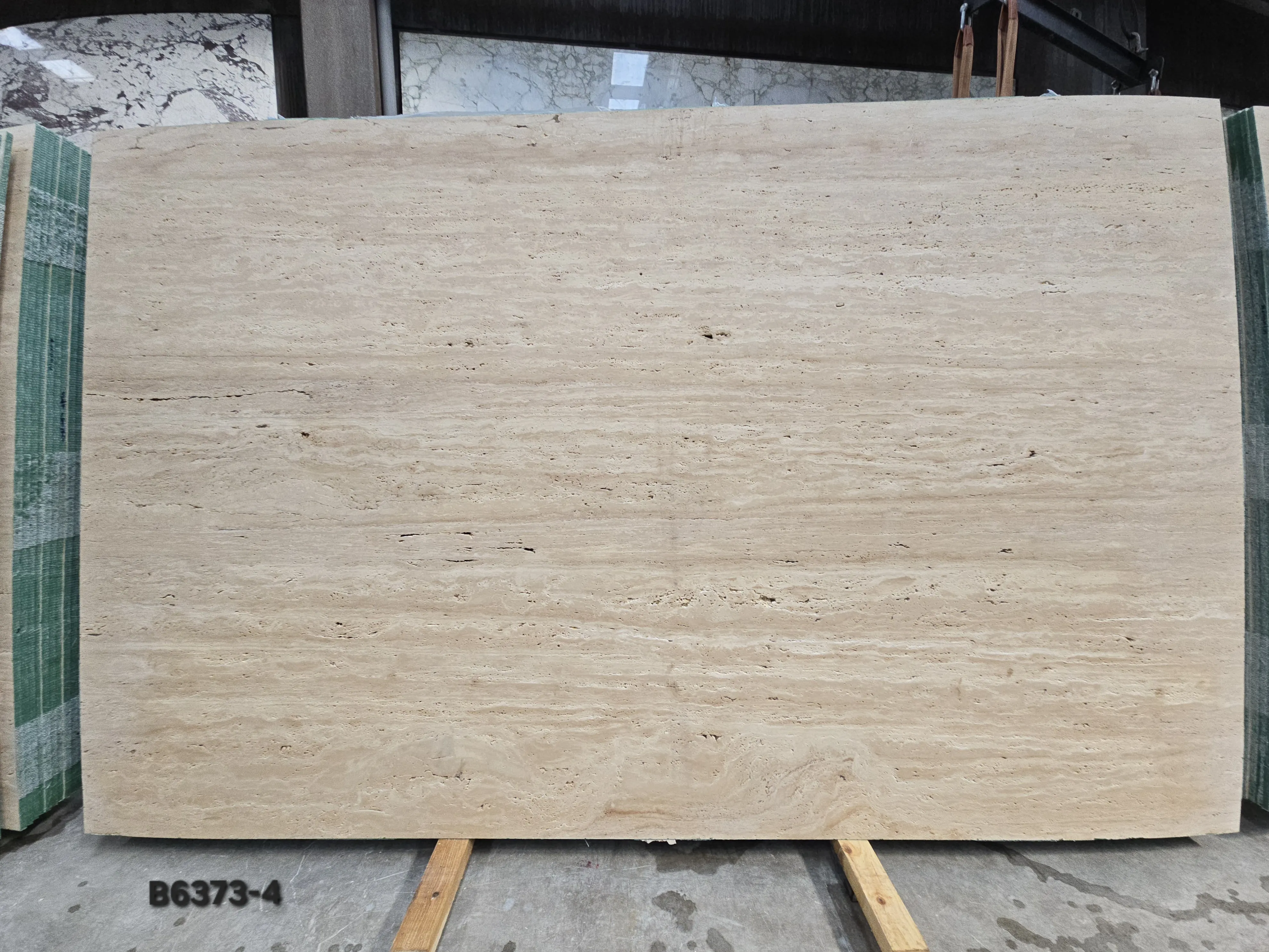 B6373 - 2 CM Veincut Travertine Unfilled Honed