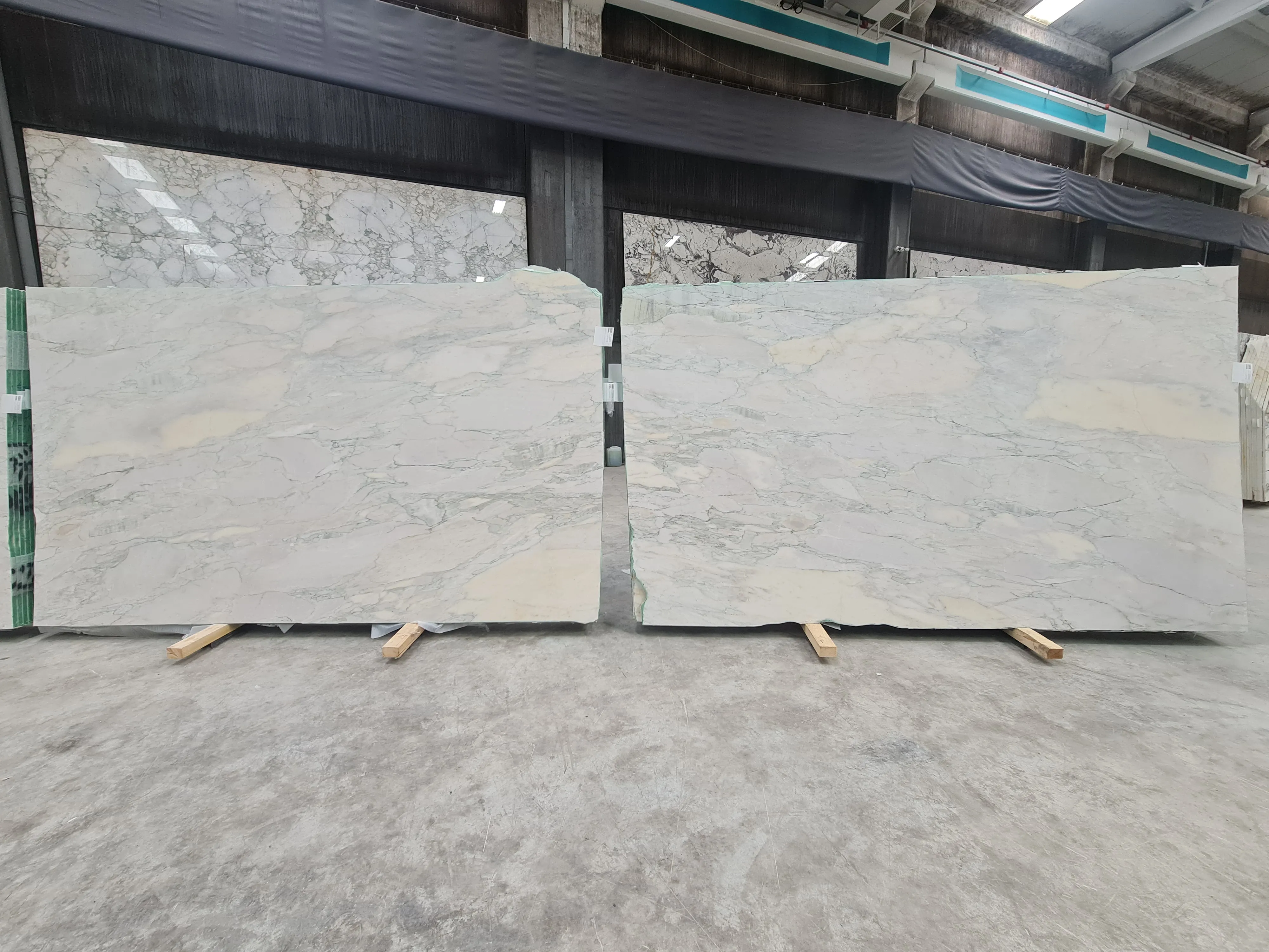 B6212 - 2 CM Arabescato Oyster Honed