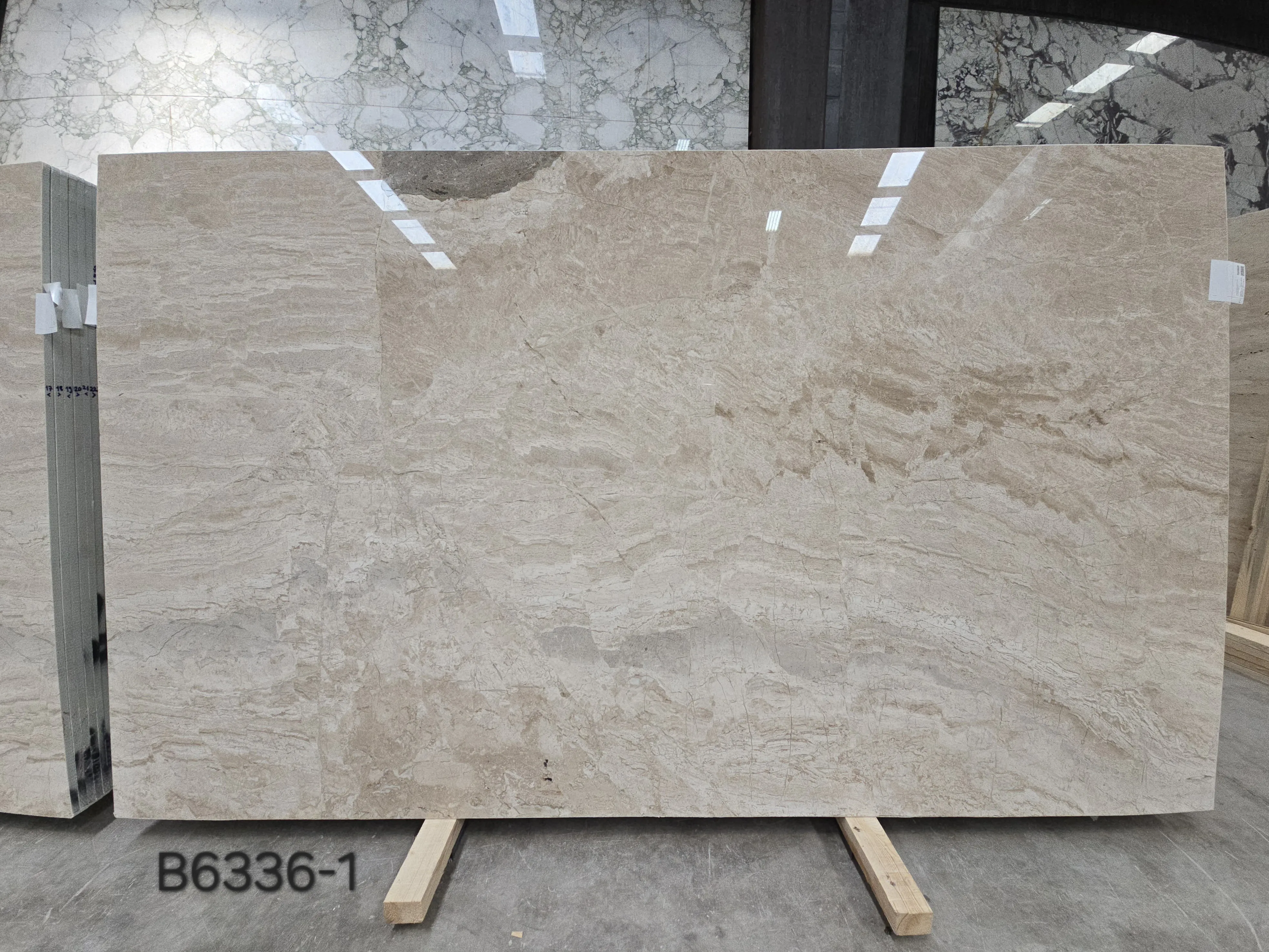 B6336 - 2 CM Diana Royal Polished