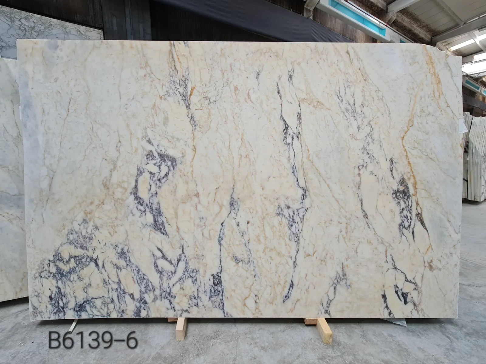 B6139 - 2 CM Afyon Sugar Violet Honed