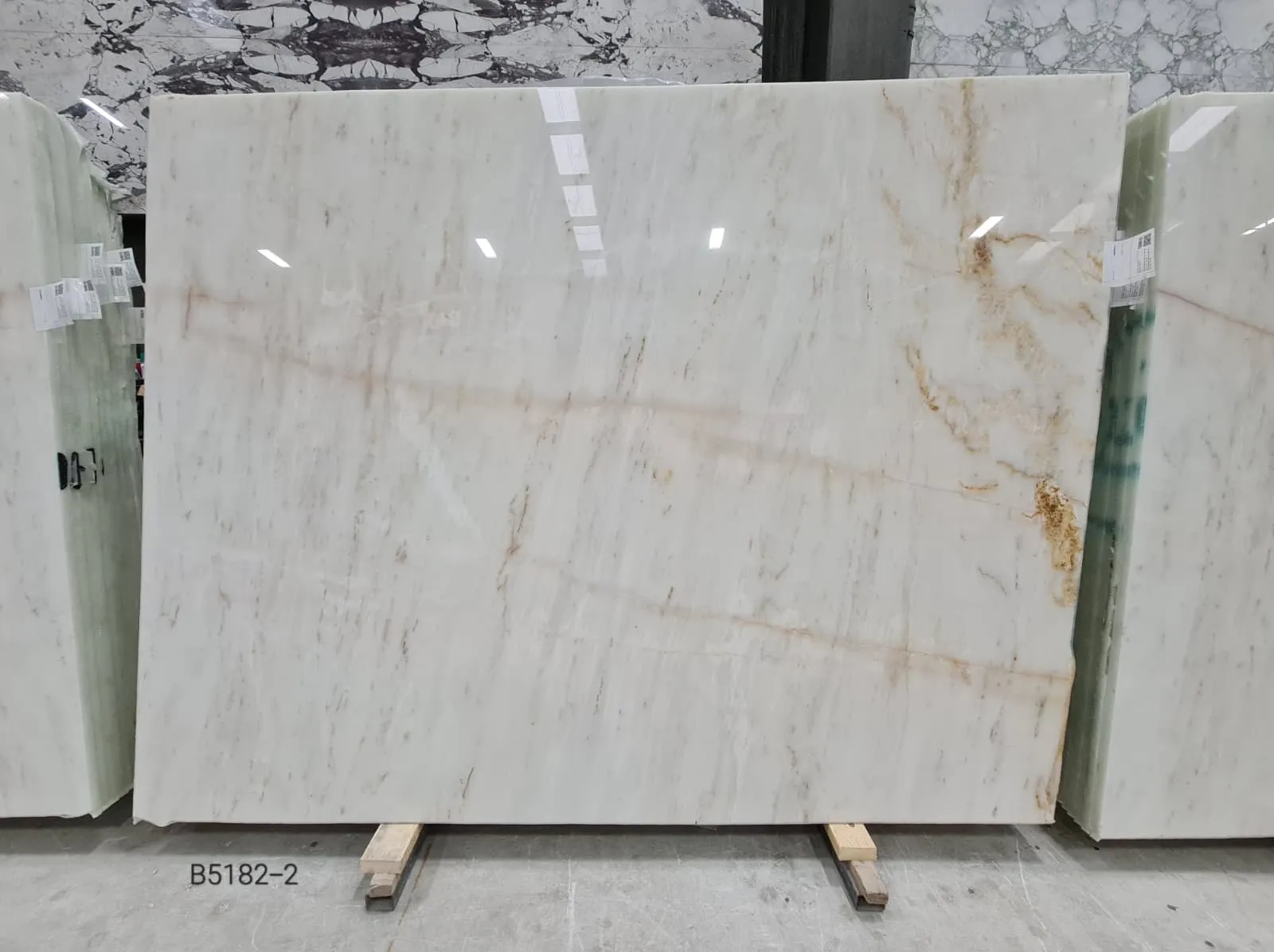 B5182 - 2 CM Calacatta Amber Polished