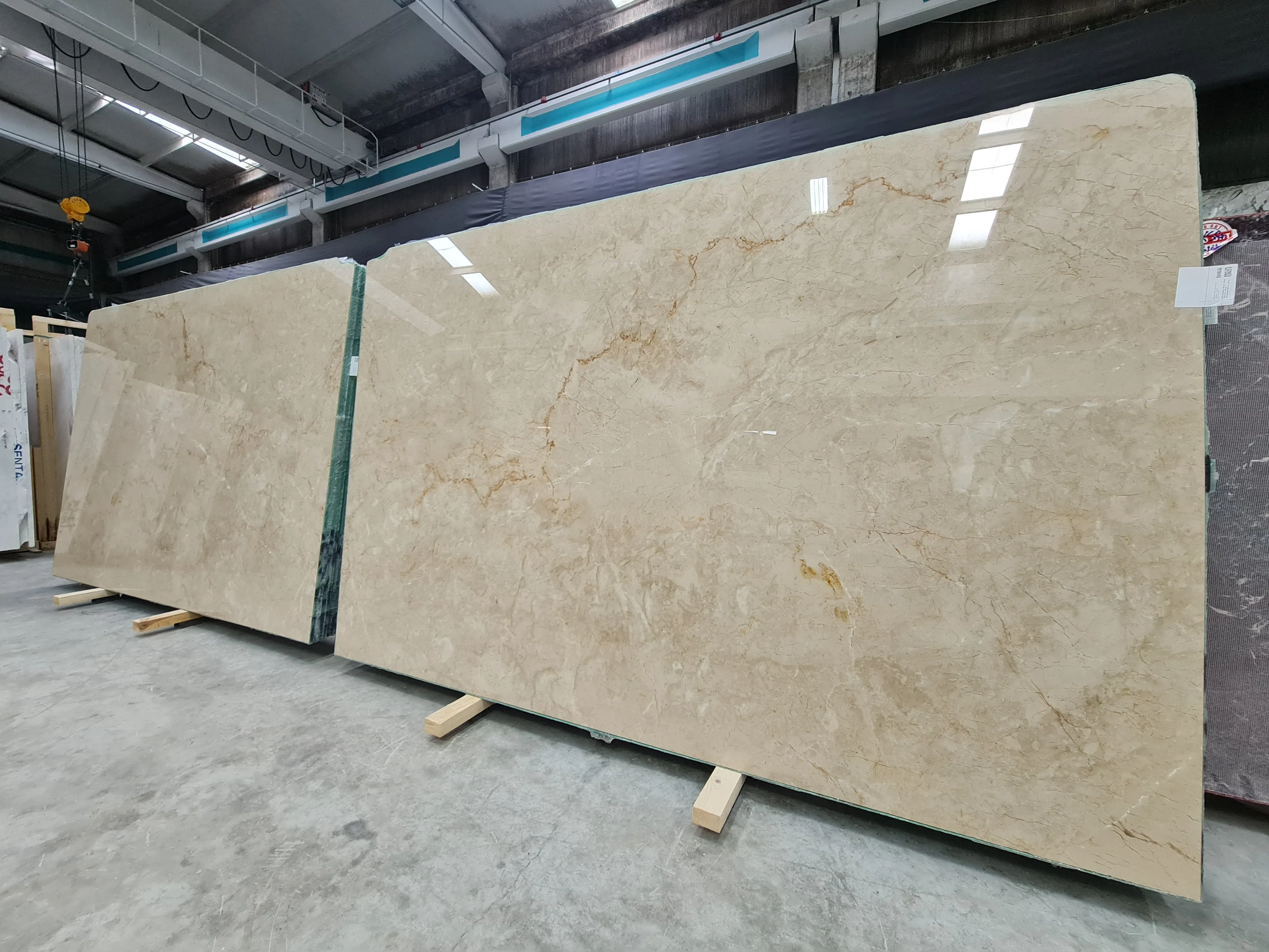 B6288 - 2 CM Bursa Beige Polished