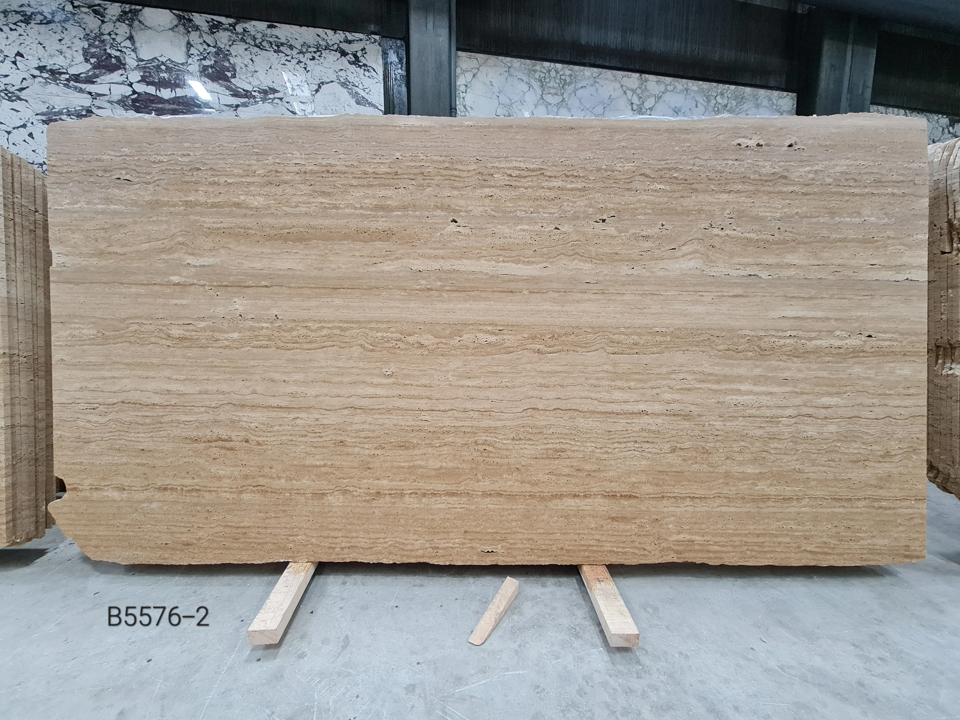 B5576 - 2 CM Travertine Veincut Unfilled Honed